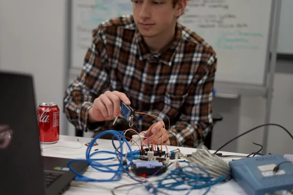 Taine testing the dust sensor